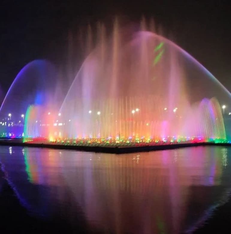 音乐喷泉-充满活力的氛围